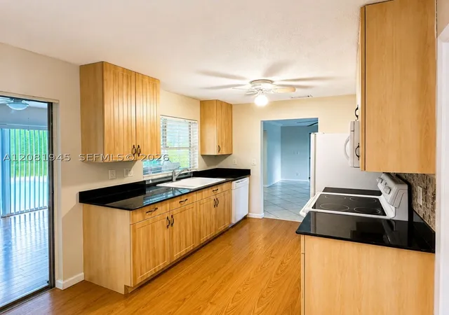 Photo 2 of Single family home for sale at 5156 Michael Dr, West Palm Beach, FL 33417 | MLS# A12081945 | Listing updated on 2026-09-04