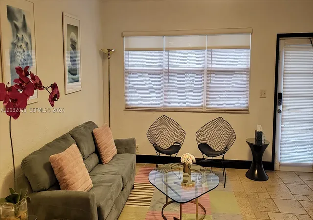Photo 3 of Condo for sale at 1800 Meridian Ave #7, Miami Beach, FL 33139 | MLS# A12082005 | Listing updated on 2026-09-11