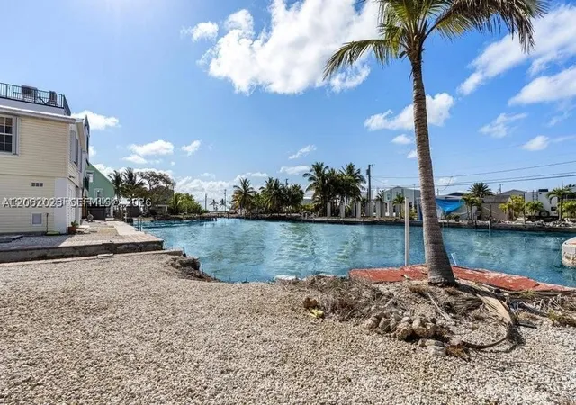 Photo 3 of Single family home for sale at 31490 Ave F, Big Pine, FL 33043 | MLS# A12082023 | Listing updated on 2026-09-02