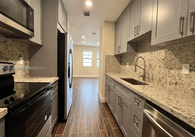 Photo 2 of Sale Pending at 2130 Funston St, Hollywood, FL 33020 | MLS# A12082050 | Listing updated on 2026-09-14