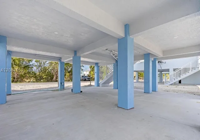 Photo 3 of Single family home for sale at 31569 Ave D, Big Pine, FL 33043 | MLS# A12082052 | Listing updated on 2026-09-08