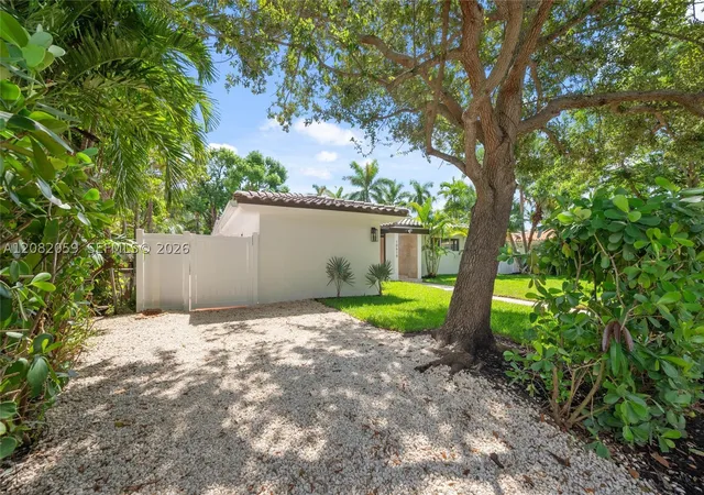 Photo 3 of Single family home for sale at 10619 Ne 10th Place, Miami Shores, FL 33138 | MLS# A12082059 | Listing updated on 2026-09-16