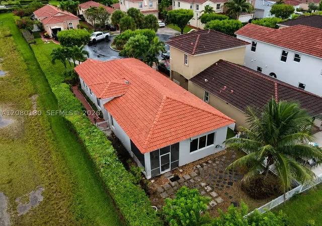 Photo 4 of Sale Pending at 3745 NE 23rd Court, Homestead, FL 33033 | MLS# A12080180 | Listing updated on 2026-09-14