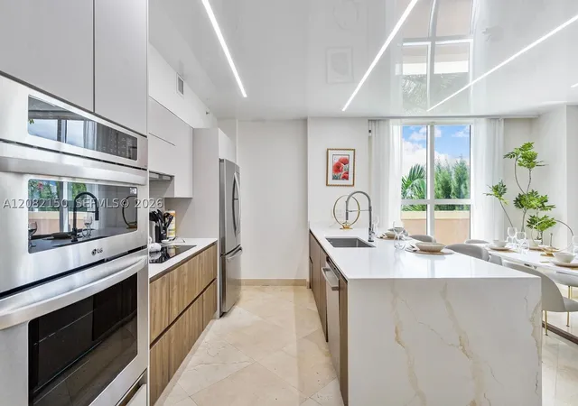 Photo 2 of Condo for sale at 17555 Atlantic Blvd #508, Sunny Isles Beach, FL 33160 | MLS# A12082150 | Listing updated on 2026-09-02