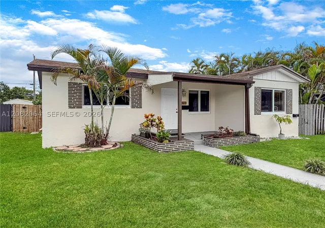 Photo 1 of Single family home for sale at 2728 Dewey St, Hollywood, FL 33020 | MLS# A12082064 | Listing updated on 2026-09-02