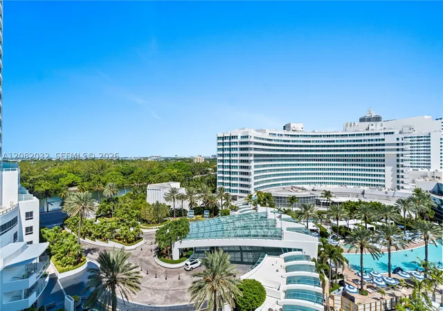 Photo 2 of Condo for sale at 4391 Collins Ave #905, Miami Beach, FL 33140 | MLS# A12082032 | Listing updated on 2026-09-04