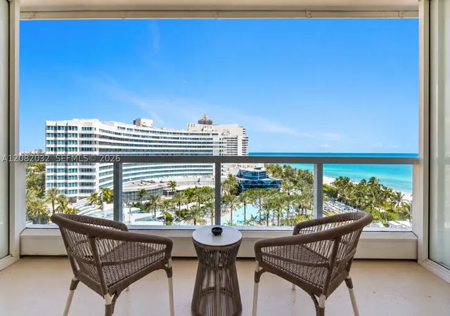 Photo 4 of Condo for sale at 4391 Collins Ave #905, Miami Beach, FL 33140 | MLS# A12082032 | Listing updated on 2026-09-04