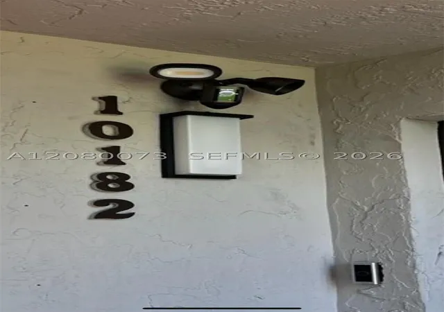 Listing Photo 5 - Condo for sale in building located at 10182 Nw 41St St, Doral, FL 33178 - Unit #100-9