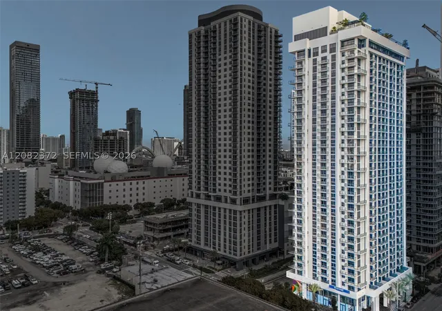 Photo 3 of Condo for sale at 11 Ne 6th Street #2209, Miami, FL 33132 | MLS# A12082372 | Listing updated on 2026-09-10