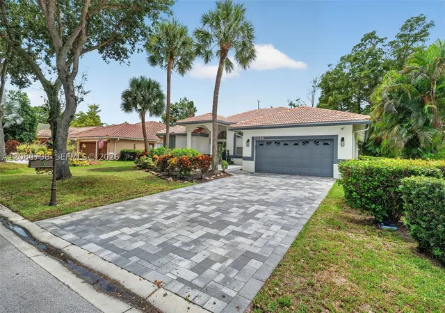 Photo 2 of Sale Pending at 6640 Nw 41st Street, Coral Springs, FL 33067 | MLS# A12080798 | Listing updated on 2026-09-03