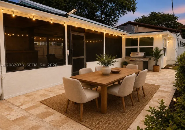 Photo 2 of Single family home for sale at 1538 Jefferson St, Hollywood, FL 33020 | MLS# A12082073 | Listing updated on 2026-09-02