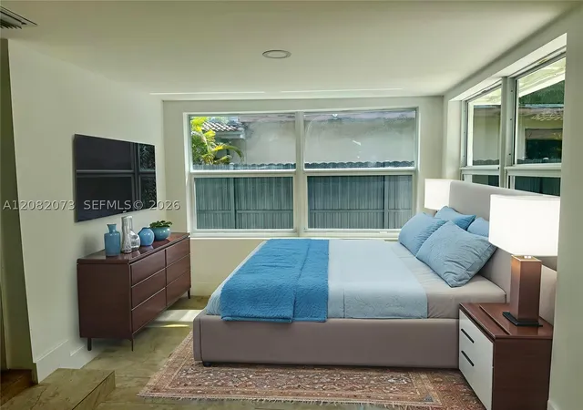 Photo 4 of Single family home for sale at 1538 Jefferson St, Hollywood, FL 33020 | MLS# A12082073 | Listing updated on 2026-09-02