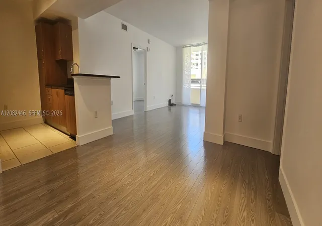 Photo 4 of Condo for sale at 2775 NE 187th Street #424, Aventura, FL 33180 | MLS# A12082446 | Listing updated on 2026-09-03