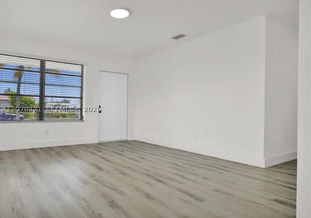 Photo 3 of Single family home for sale at 10720 Sw 147th Street, Miami, FL 33176 | MLS# A12078471 | Listing updated on 2026-09-17