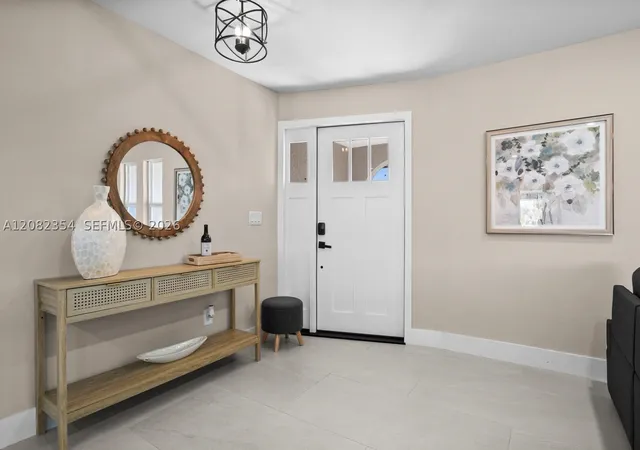 Photo 3 of Single family home for sale at 117 Se 40 Th Ter, Cape Coral, FL 33904 | MLS# A12082354 | Listing updated on 2026-09-03