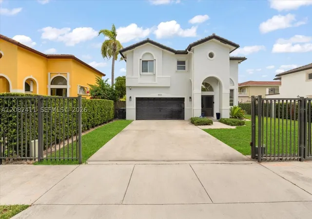 Photo 2 of Single family home for sale at 15931 Sw 61st Lane, Miami, FL 33193 | MLS# A12082411 | Listing updated on 2026-09-03
