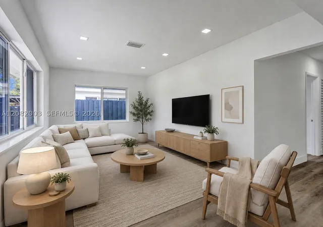 Photo 1 of Single family home for sale at 1609 Nw 7th Terrace, Fort Lauderdale, FL 33311 | MLS# A12082003 | Listing updated on 2026-09-12