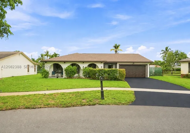 Photo 1 of Single family home for sale at 8656 Sw 50th Street, Cooper City, FL 33328 | MLS# A12082388 | Listing updated on 2026-09-05