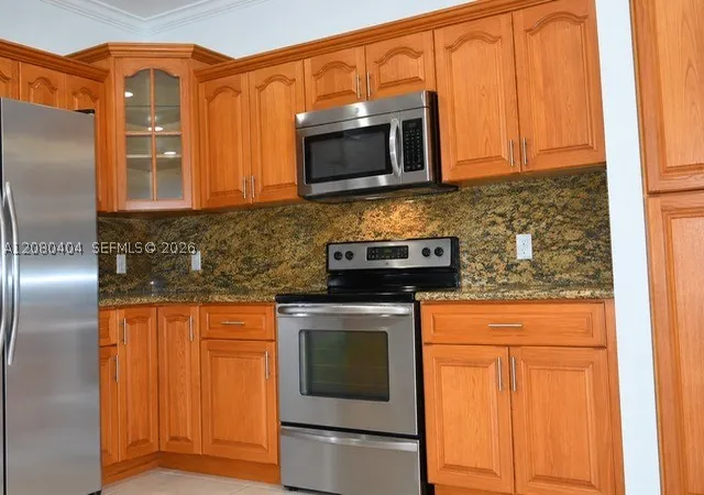 Photo 2 of Single family home for sale at 4154 Staghorn Ln, Weston, FL 33331 | MLS# A12080404 | Listing updated on 2026-09-12