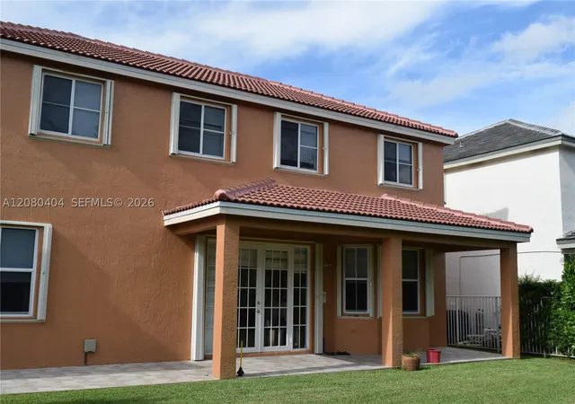 Photo 3 of Single family home for sale at 4154 Staghorn Ln, Weston, FL 33331 | MLS# A12080404 | Listing updated on 2026-09-12