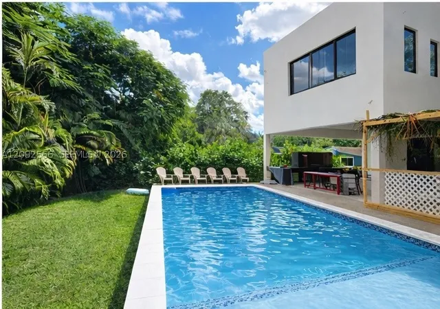 Photo 4 of Single family home for sale at 4031 SW 54th Court, Dania Beach, FL 33314 | MLS# A12082566 | Listing updated on 2026-09-02