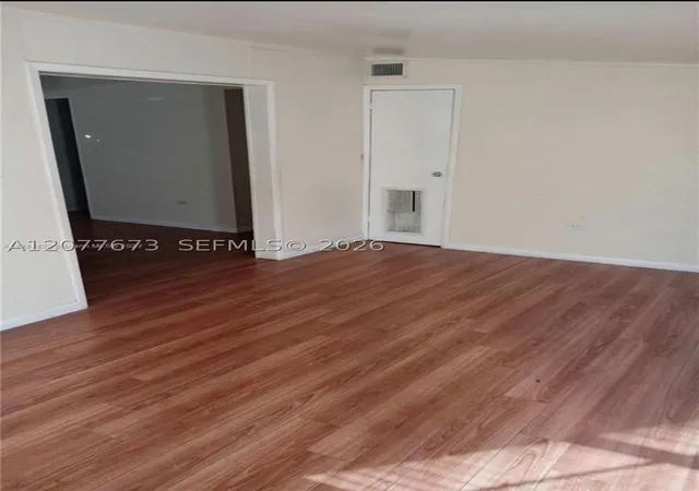 Photo 2 of Single family home for sale at 820 Rickey Jackson Blvd, Pahokee, FL 33476 | MLS# A12077673 | Listing updated on 2026-09-14