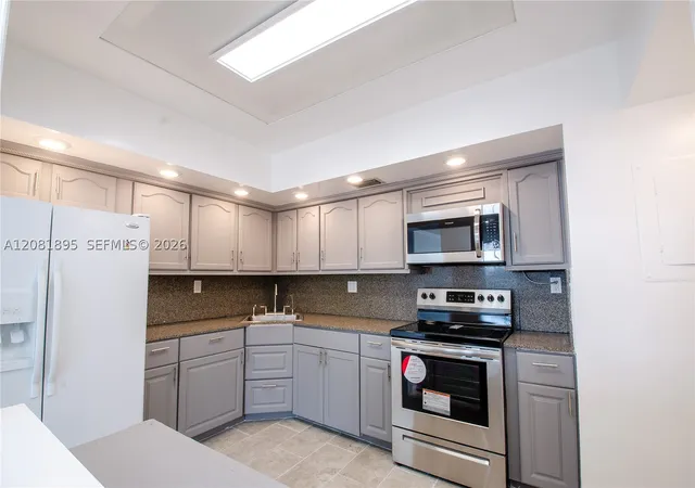 Photo 2 of Condo for sale at 2150 Sans Souci Blvd #B305, North Miami, FL 33181 | MLS# A12081895 | Listing updated on 2026-09-03