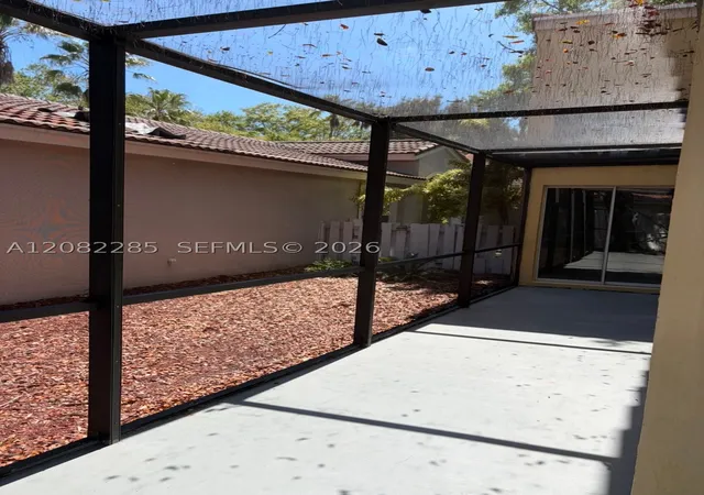 Photo 3 of Single family home for sale at 1246 Nw 125th Terrace, Sunrise, FL 33323 | MLS# A12082285 | Listing updated on 2026-09-05
