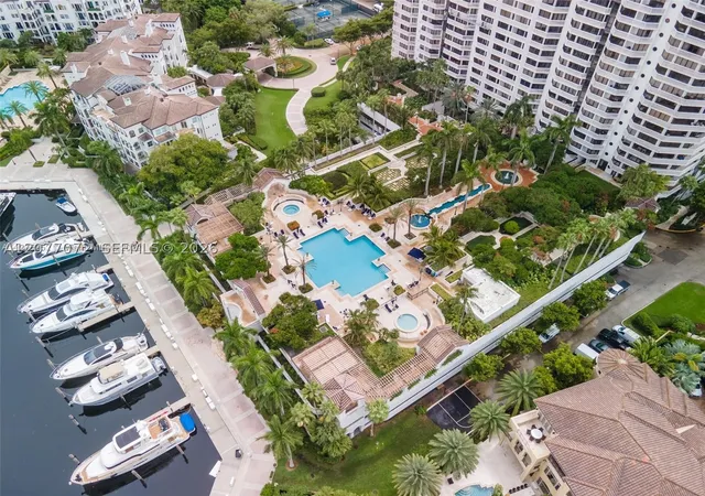 Photo 2 of Condo for sale at 2000 Island Blvd #908, Aventura, FL 33160 | MLS# A12077072 | Listing updated on 2026-09-03