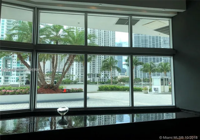 Photo 3 of Condo for sale at 325 Ne Biscayne Blvd #1923, Miami, FL 33131 | MLS# A12082809 | Listing updated on 2026-09-04