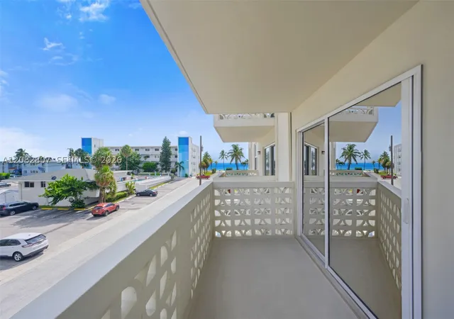 Photo 4 of Condo for sale at 1901 S Ocean Dr #303, Hollywood, FL 33019 | MLS# A12082807 | Listing updated on 2026-09-04
