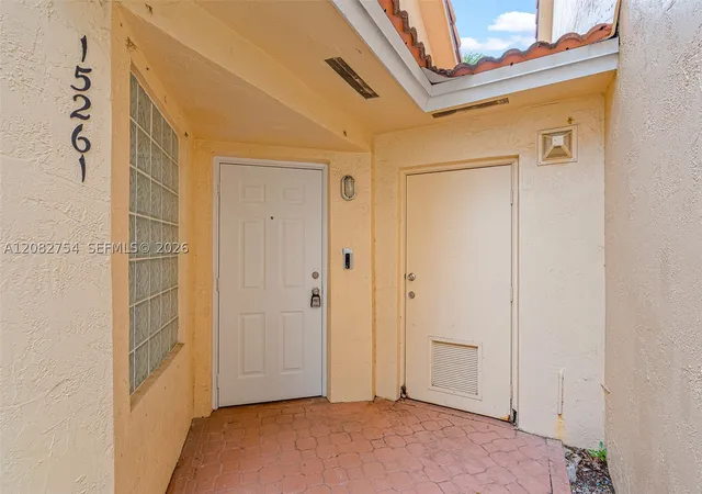 Photo 4 of Sale Pending at 15261 SW 111th Street, Miami, FL 33196 | MLS# A12082754 | Listing updated on 2026-09-26