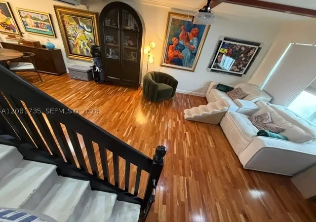 Listing Photo 4 - Condo for sale in building located at 390 Nw 86Th Ct, Miami, FL 33126 - Unit #806