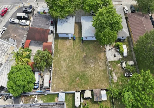 Photo 2 of Single family home for sale at 10215 Sw 184th Street, Cutler Bay, FL 33157 | MLS# A12082241 | Listing updated on 2026-10-06