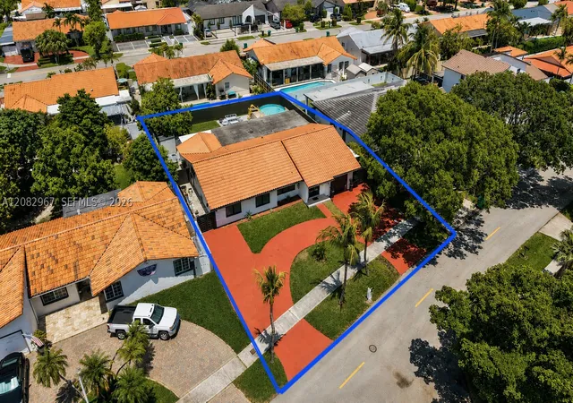Photo 3 of Single family home for sale at 9831 SW 4th Street, Miami, FL 33174 | MLS# A12082967 | Listing updated on 2026-09-05
