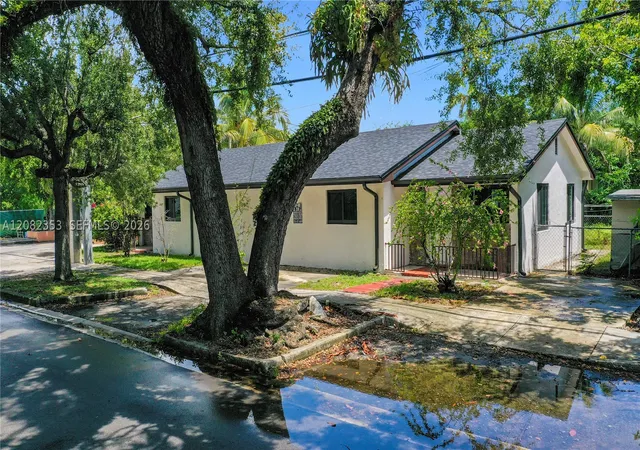Photo 1 of Multi family home for sale at 3471/3473 Plaza St, Miami, FL 33133 | MLS# A12082353 | Listing updated on 2026-09-16
