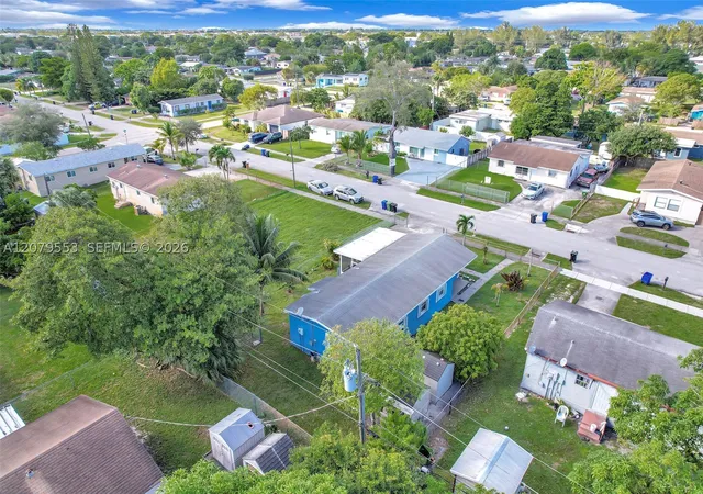 Photo 3 of Single family home for sale at 2760 NW 23rd Street, Fort Lauderdale, FL 33311 | MLS# A12079553 | Listing updated on 2026-09-06