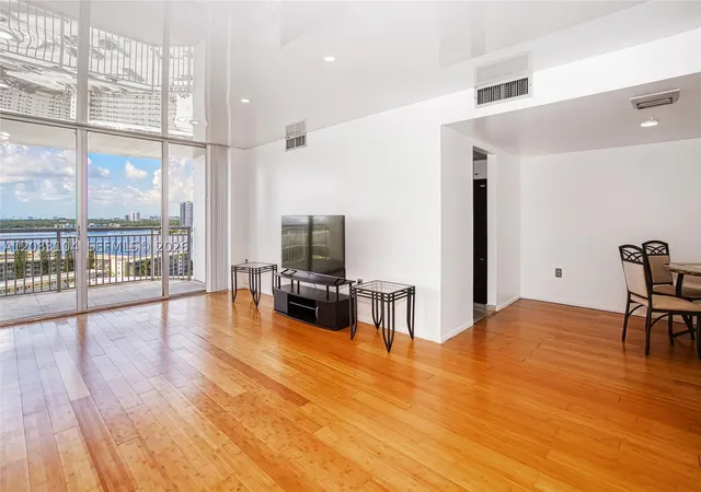 Photo 3 of Condo for sale at 18021 Biscayne Blvd #1604, Aventura, FL 33160 | MLS# A12083104 | Listing updated on 2026-09-04