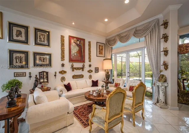 Photo 4 of Single family home for sale at 2552 Jardin Ln, Weston, FL 33327 | MLS# A12083067 | Listing updated on 2026-09-04
