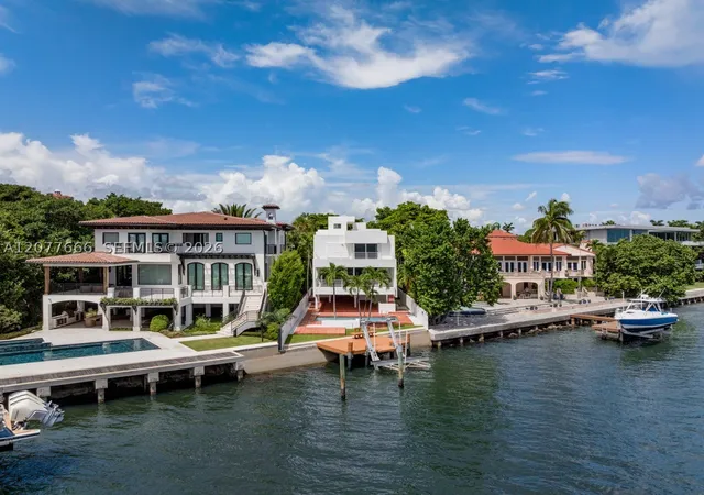 Photo 2 of Sale Pending at 3499 N Prospect Dr, Miami, FL 33133 | MLS# A12077666 | Listing updated on 2026-09-17