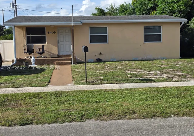 Photo 1 of Single family home for sale at 6409 Franklin St, Hollywood, FL 33024 | MLS# A12082642 | Listing updated on 2026-09-04