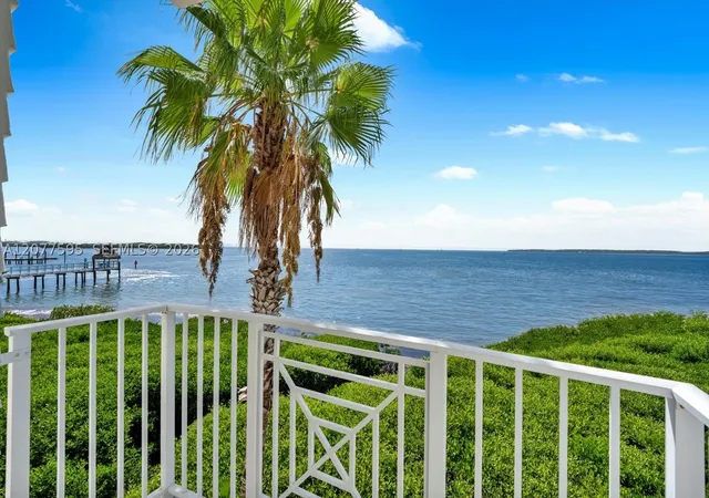 Photo 4 of Condo for sale at 97501 Overseas Hwy #321, Key Largo, FL 33037 | MLS# A12077595 | Listing updated on 2026-09-04