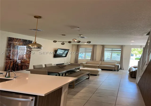 Photo 2 of Townhouse for sale at 6421 Nw 102nd Path #101, Doral, FL 33178 | MLS# A12078199 | Listing updated on 2026-09-04