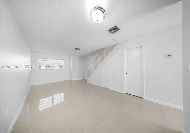 Photo 3 of Townhouse for sale at 6110 Sw 129th Place #1703, Miami, FL 33183 | MLS# A12083003 | Listing updated on 2026-09-09