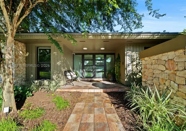 Photo 3 of Single family home for sale at 15625 Sw 73rd Court, Palmetto Bay, FL 33157 | MLS# A12082832 | Listing updated on 2026-09-03