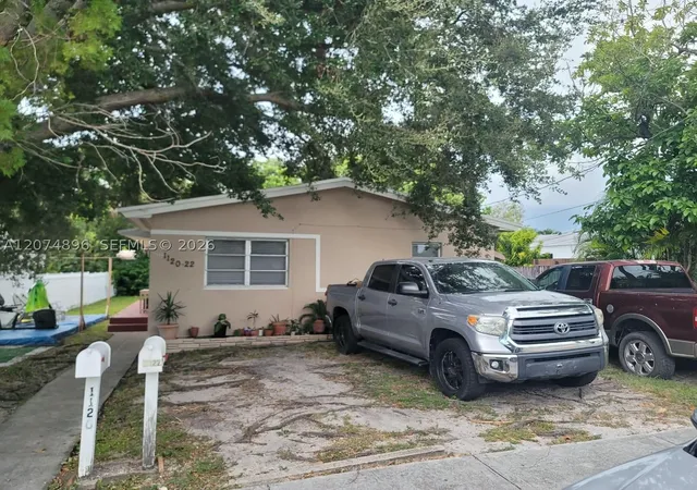 Photo 2 of Multi family home for sale at 1120 Ne 111th Street, Miami, FL 33161 | MLS# A12074896 | Listing updated on 2026-09-04