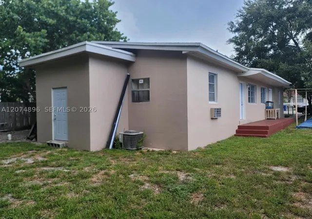 Photo 4 of House for sale at 1120 NE 111th Street, Miami, FL 33161 | MLS# A12074896 | Listing updated on 2026-09-04