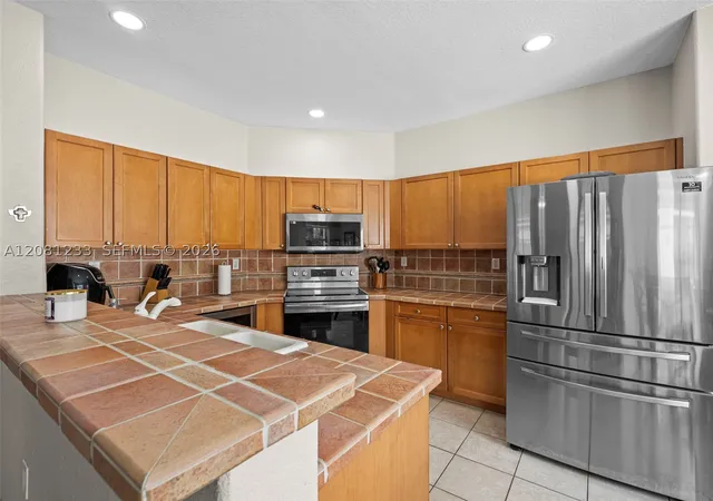 Photo 4 of Single family home for sale at 15541 SW 21st Terrace, Miami, FL 33185 | MLS# A12081233 | Listing updated on 2026-09-04