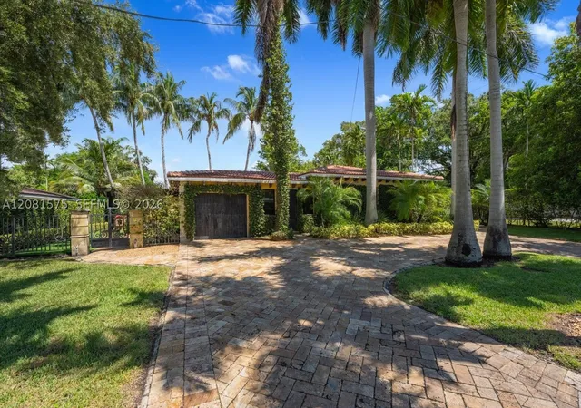 Photo 1 of Single family home for sale at 9204 Ne 10th Avenue, Miami Shores, FL 33138 | MLS# A12081575 | Listing updated on 2026-09-10