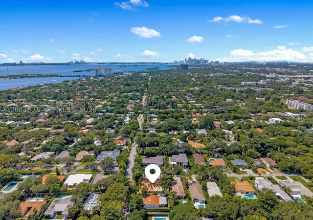 Photo 28 of Single family home for sale at 9204 NE 10th Avenue, Miami Shores, FL 33138 | MLS# A12081575 | Listing updated on 2026-09-29